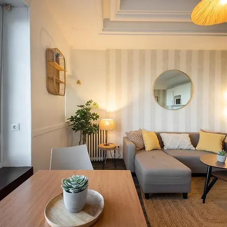 Cozy In Front Of The Lejlighed